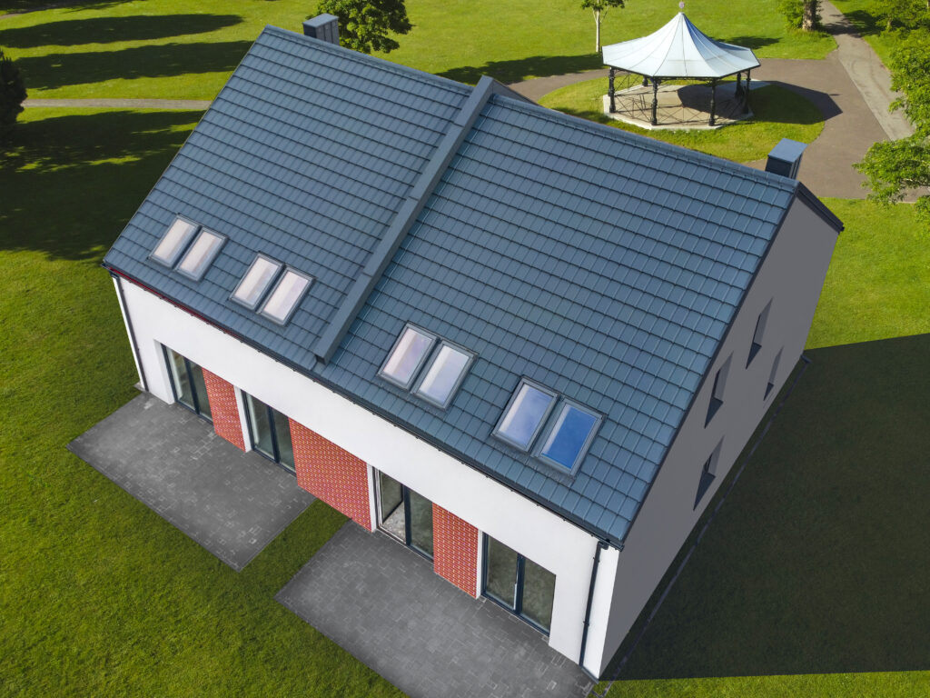 Jak obliczyć powierzchnię dachu samodzielnie?