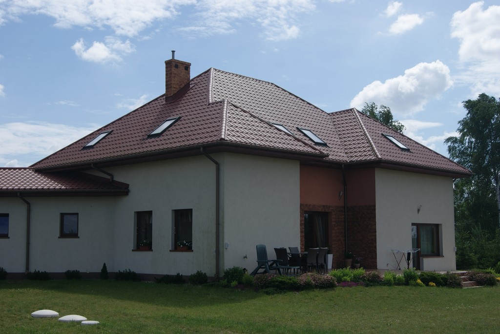 Rodzaje pokryć dachowych – czym się kierować, które wybrać
