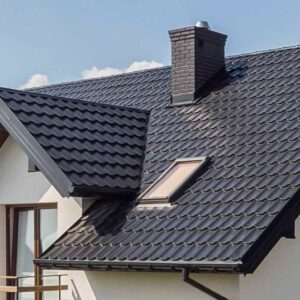 Łaty i kontrłaty – jak wyliczyć ich liczbę na dach? Wzory i przykłady